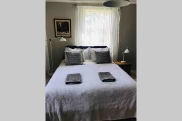 Фото номера Дом с 2 спальнями Дома для отпуска Newly renovated Latvian farm house г. Kraujas 11